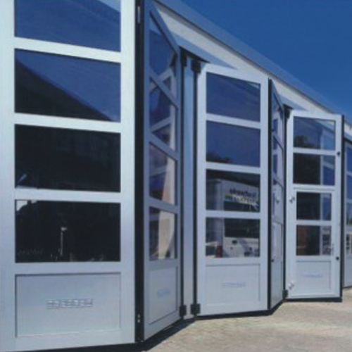 沈阳透体折叠门